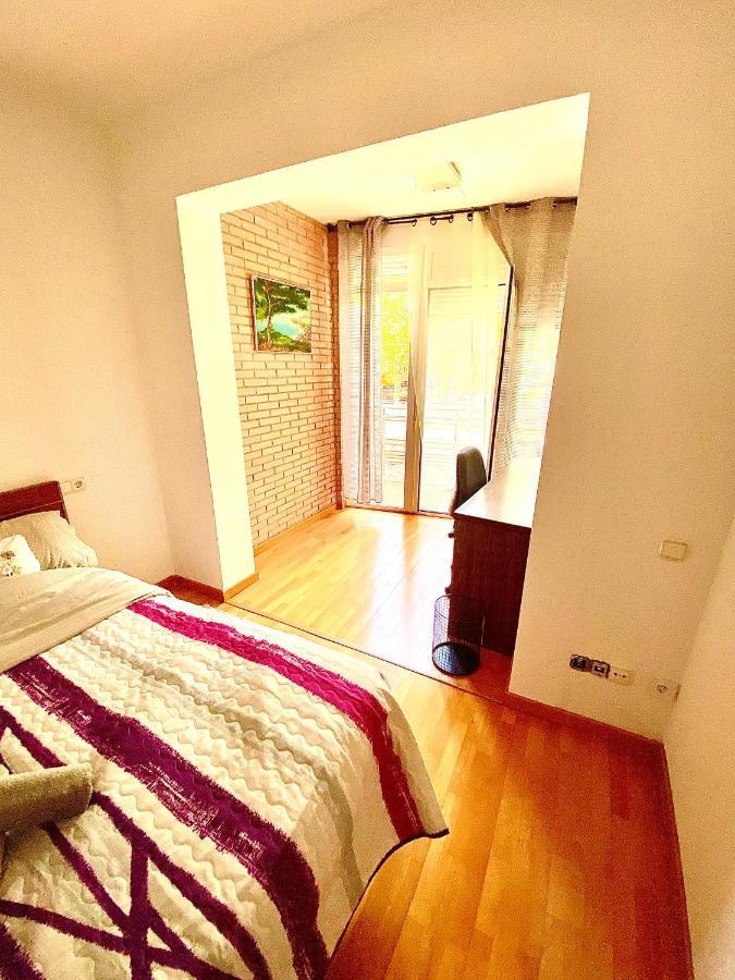 Roni Rooms Salou Exterior foto